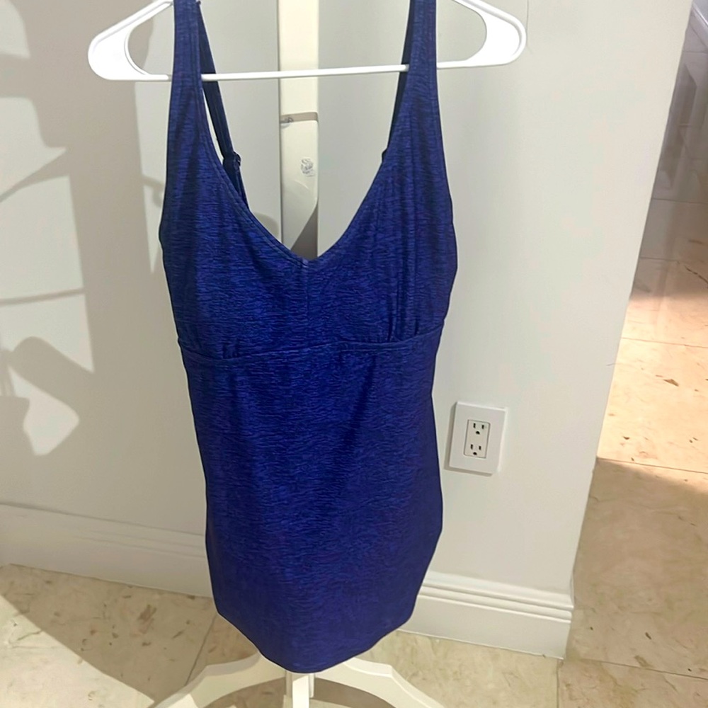TYR Blue mantra swimsuit Size 18